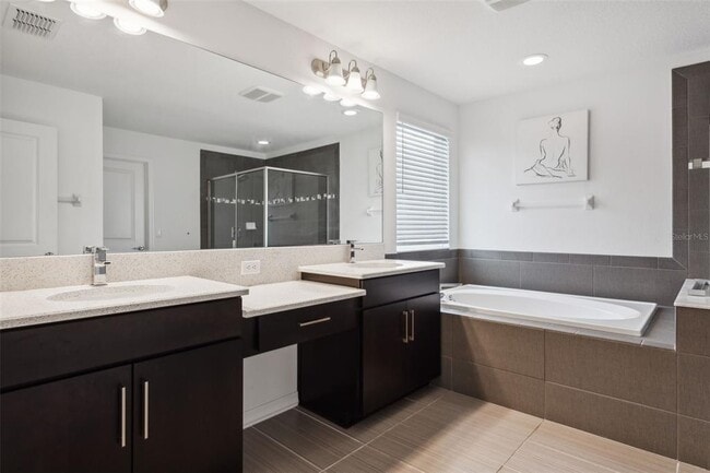 Building Photo - 10319 Stallion Flds Wy