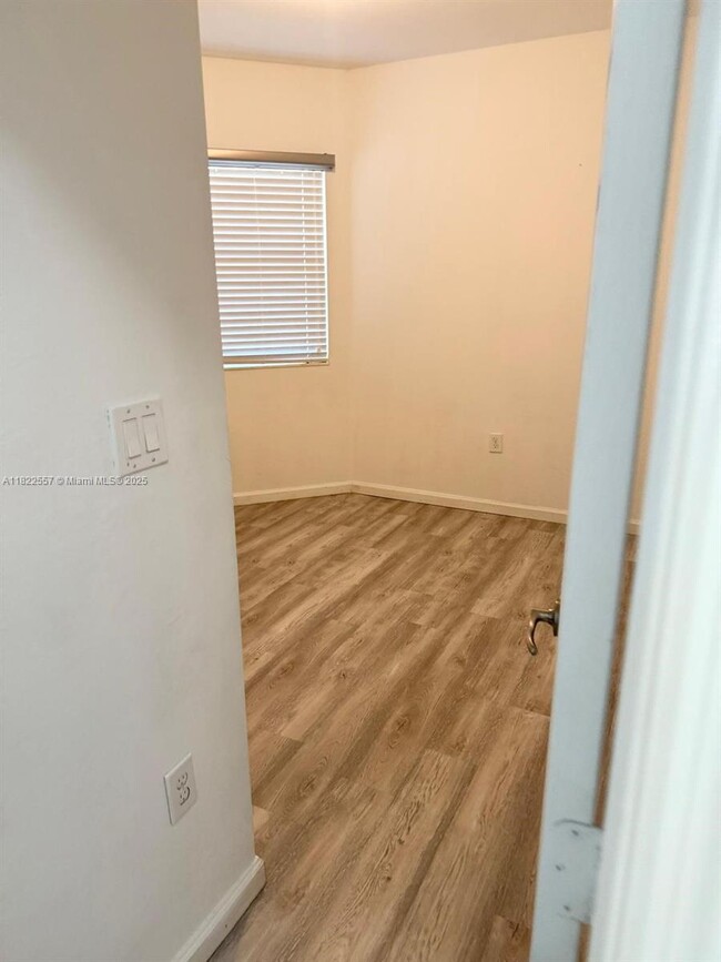 Building Photo - 8900 NW 97th Ave