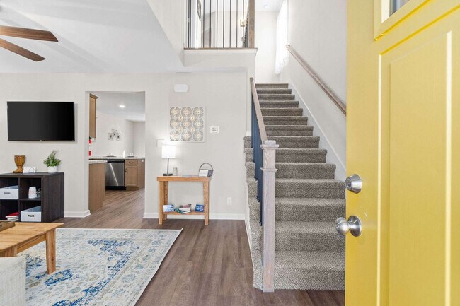 Building Photo - 867 Central Ave