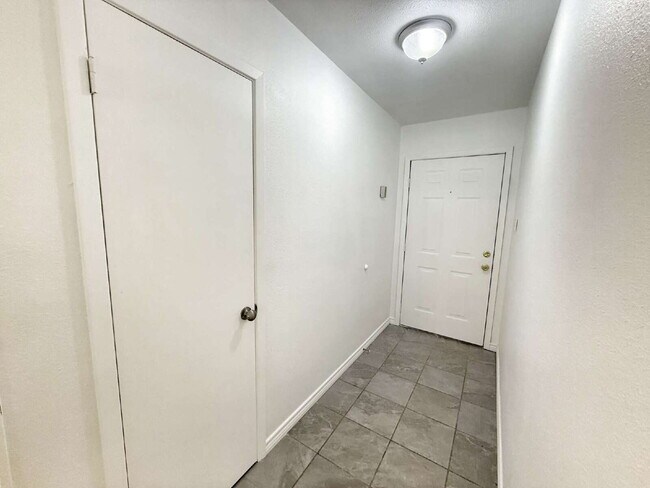 Building Photo - Charming Single-Story Corner Lot Home with...