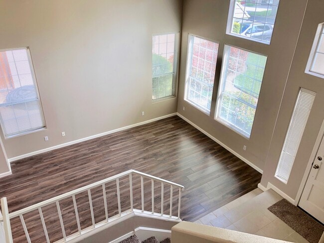 Building Photo - $2,550 Champlain & Shepherd, 4 Bedroom hom...