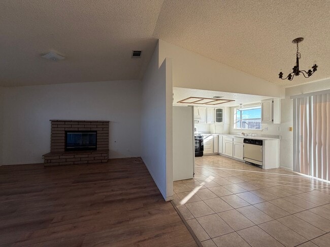 Building Photo - 3 Bedroom House Located in Cul De Sac Near Sportspark