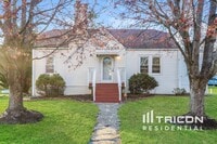 Building Photo - 127 Clearfield Ave