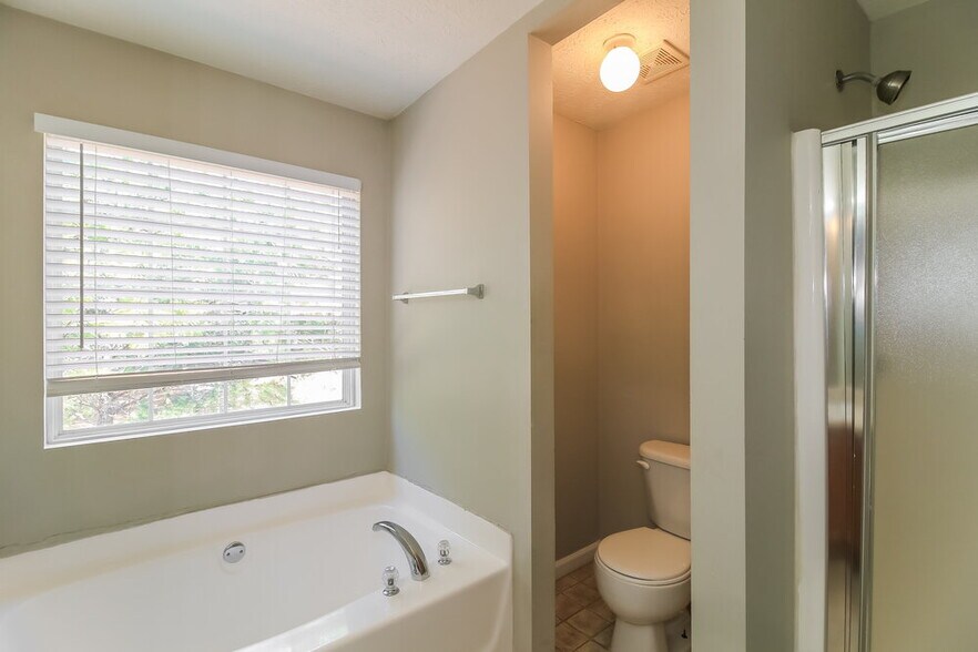 Building Photo - 130 Chandler Fields Dr