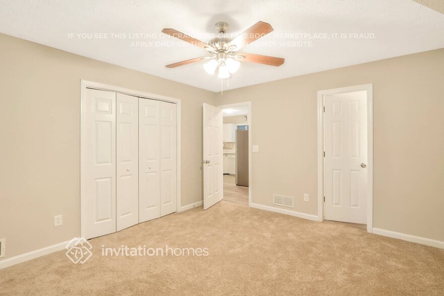 Building Photo - 662 Lakeridge Dr SE