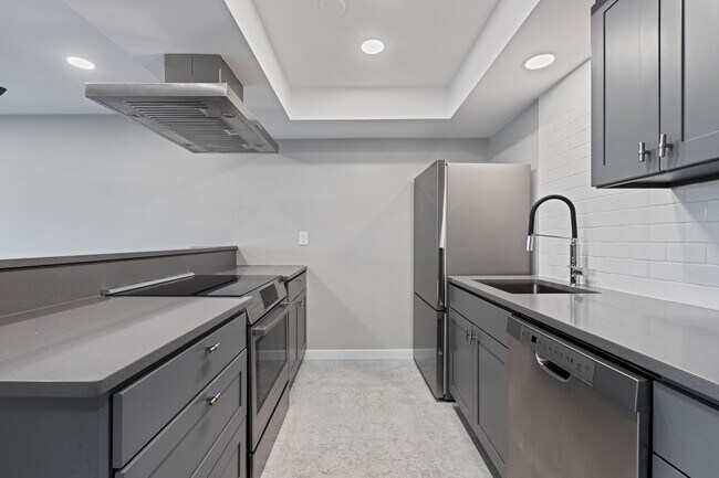 Building Photo - Large Freshly Remodeled and AIR CONDITIONE...