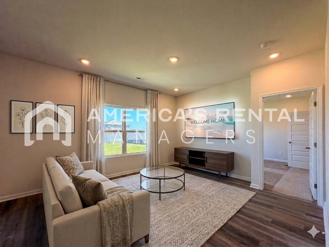 Building Photo - 3368 Feldspar Dr SW