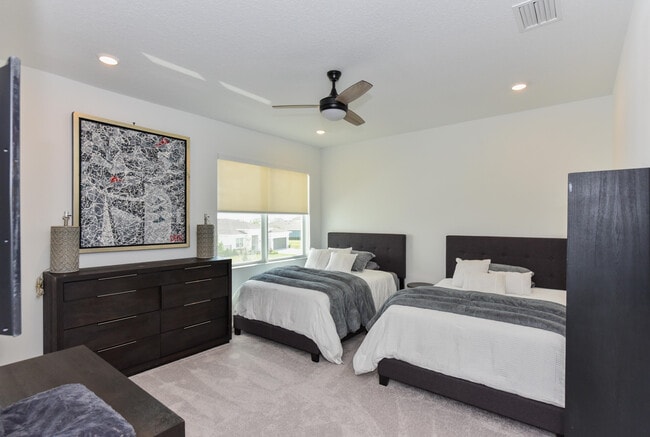 Building Photo - 1525 Stockbridge St