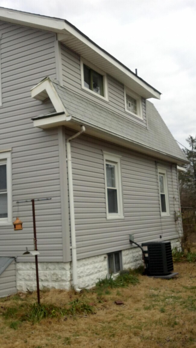 Building Photo - 219 Black Horse Pike