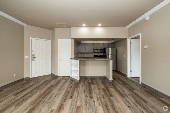 1BR, 1BA - 750SF - Family Room - 21 Rock Apartments- All Utilities Paid-