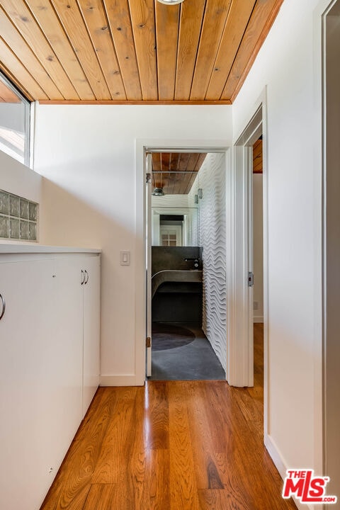 Building Photo - 22277 Buenaventura St