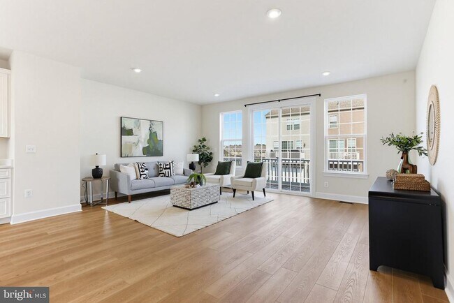 Building Photo - 6310 Berkley Bridge Pl