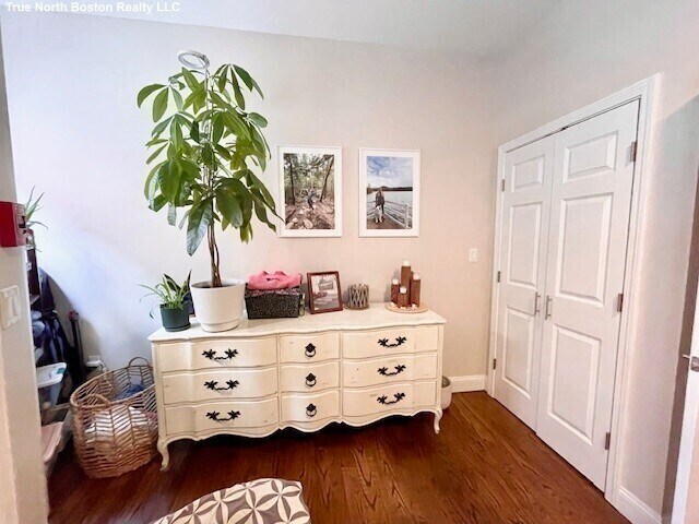 Building Photo - 180 Endicott St