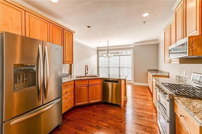 Building Photo - 12105 Stonebrook Cv