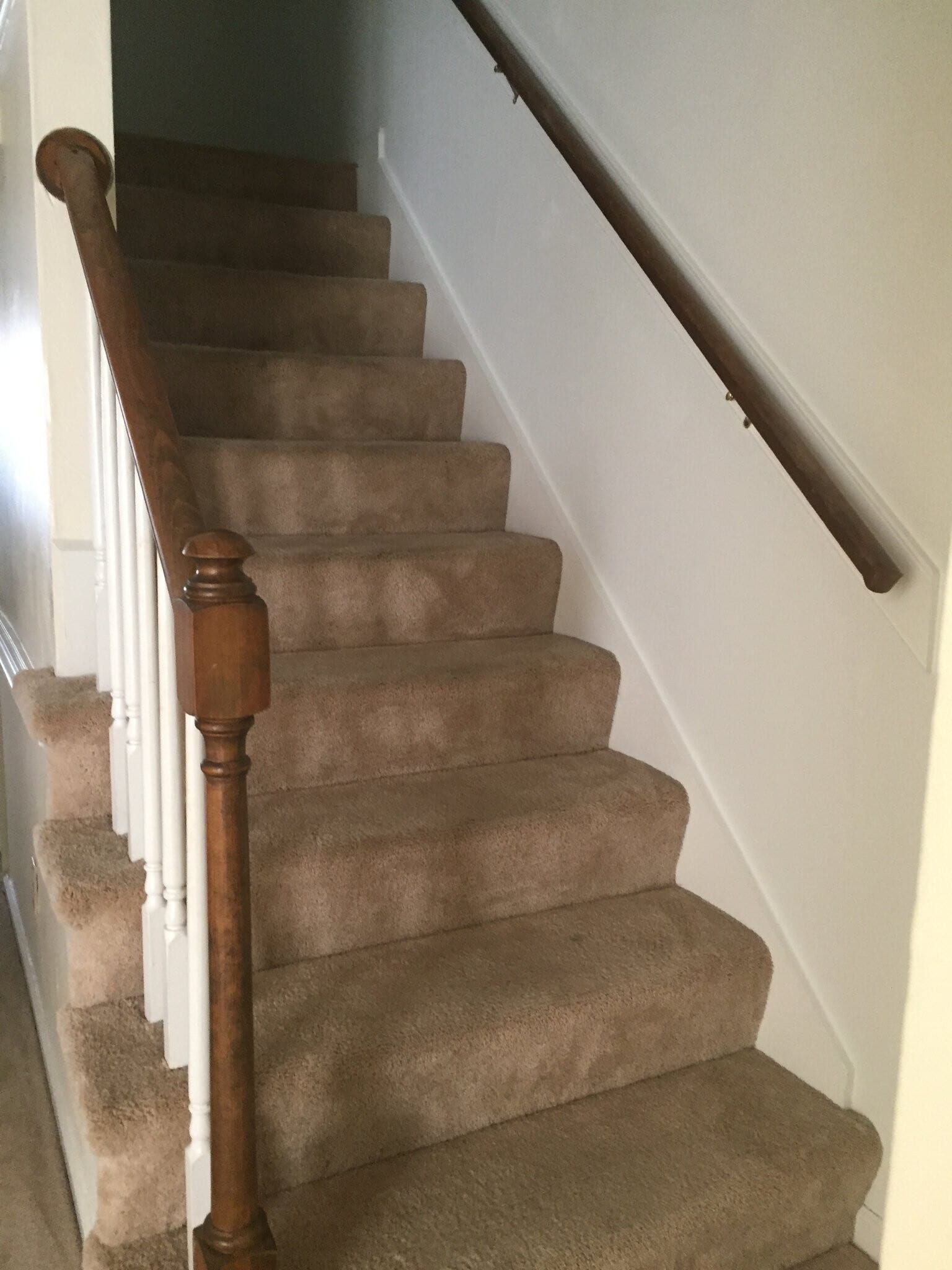 Building Photo - 728 Kennesaw Ct