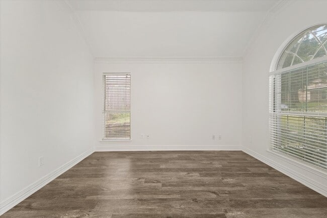 Building Photo - 1216 Bold Forbes Dr