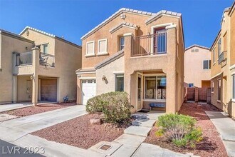 Building Photo - Cute 2-Story Henderson Home w/ Dual Primary Bedrooms!