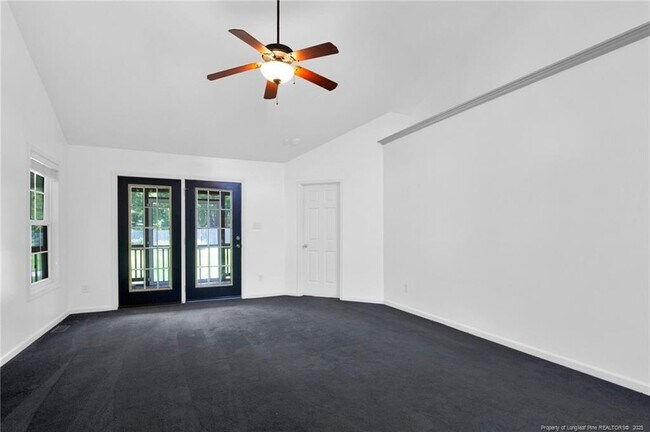 Building Photo - 112 Camrose Ct