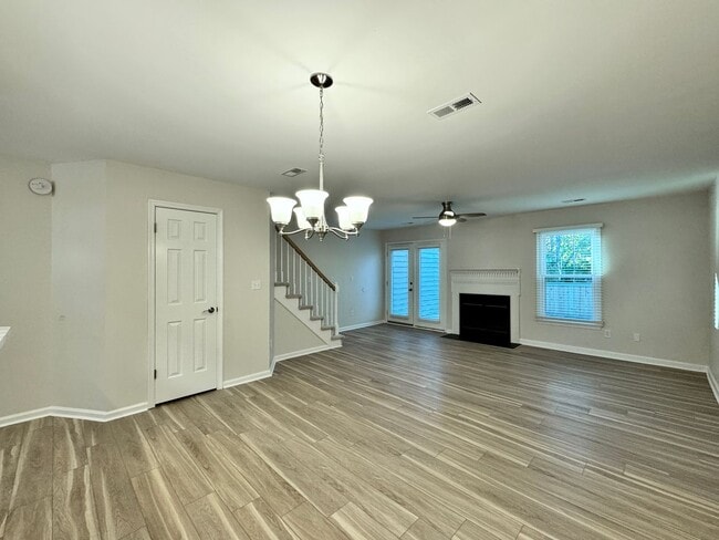 Building Photo - Like New & Ready NOW! 2 Primary Suites w/Private Baths! Reserved Parking, Community Pool & MUCH M...