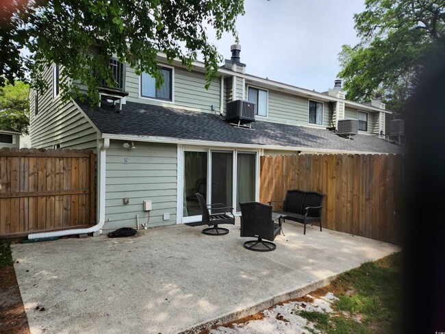 Building Photo - 5167 Inlet Garden Ct