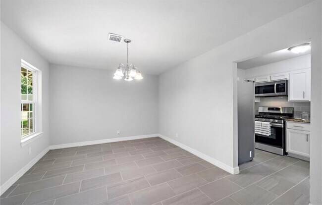 Building Photo - 7034 Hazen St