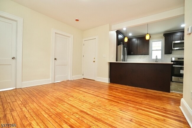 Building Photo - 24 Hornblower Ave