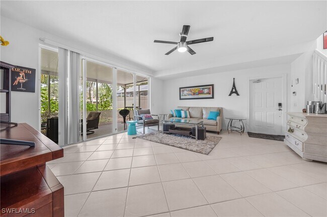 Building Photo - 5633 Cove Cir