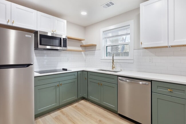 Building Photo - Newly Constructed 2 Bedroom 2 Bathroom in Desirable Old Fourth Ward