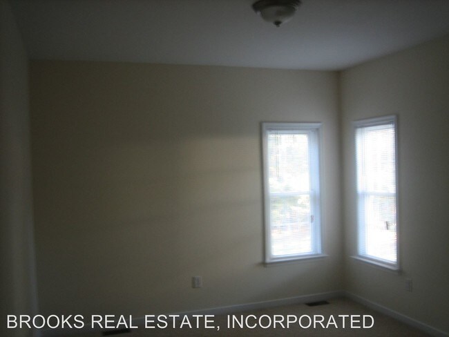 Building Photo - 4 br, 4 bath House - 11678 Winding River Road