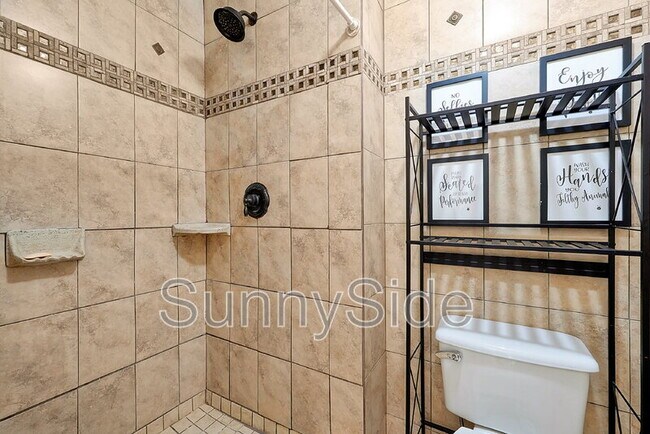 Building Photo - 2431 Marcasite Loop
