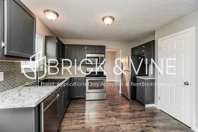 Building Photo - 1510 Patricia Dr