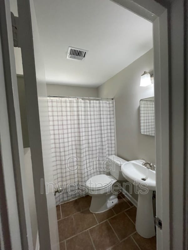 Building Photo - 5465 Mesquite Rd