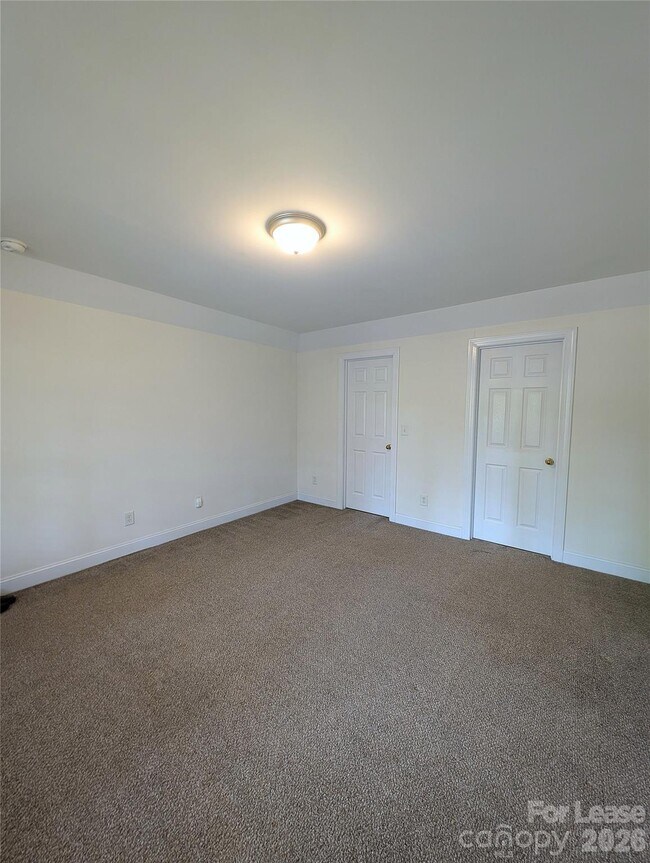 Building Photo - 2409 Trace Creek Dr