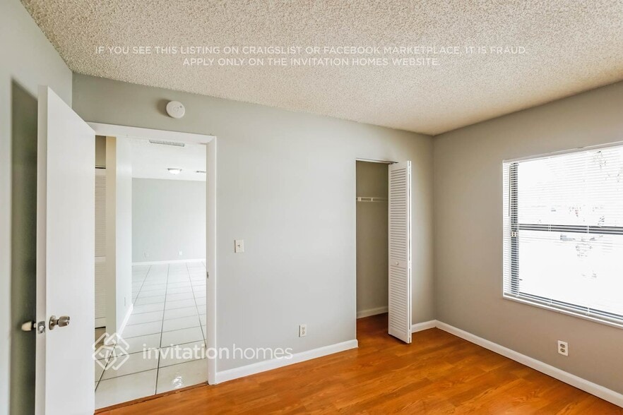 Building Photo - 5885 Eddy Ct