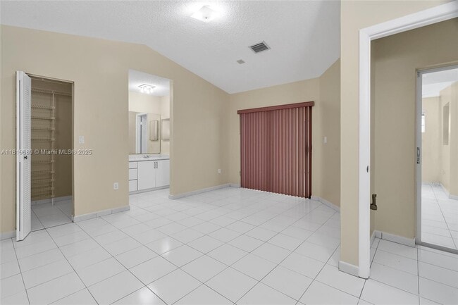 Building Photo - 11473 SW 72nd Terrace