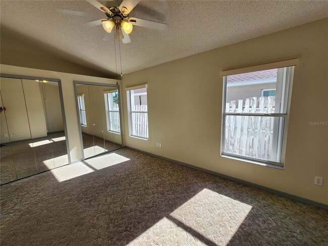 Building Photo - 2303 Laurel Pine Ln