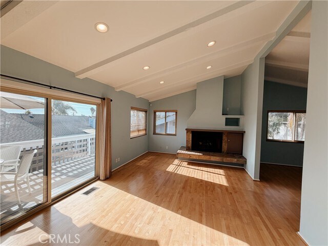 Building Photo - 104 S Francisca Ave