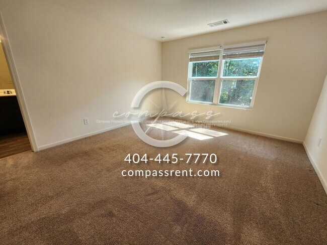 Building Photo - 2365 Camden Oak Way