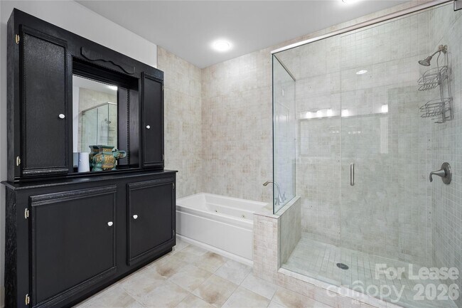 Building Photo - 222 S Caldwell St