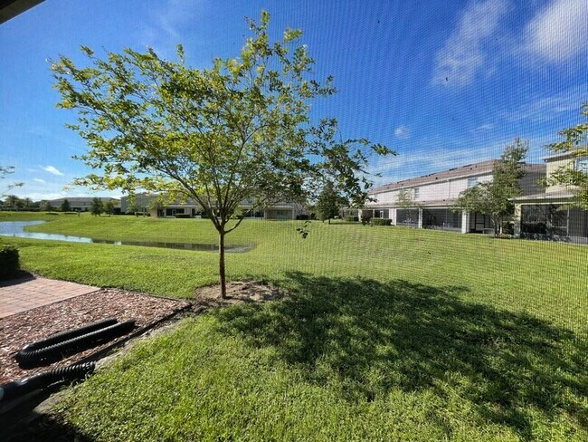 Building Photo - 315 Arbor Lakes Dr