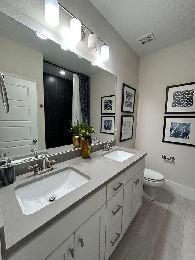 Building Photo - COMING SOON! Fully Furnished Stylish 4-Bed...