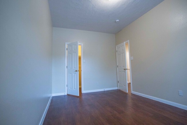 Building Photo - 7824 Comal St