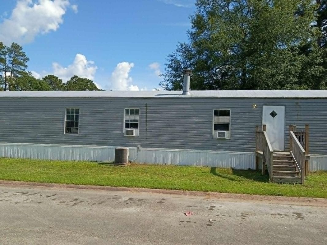 Building Photo - 125 Broaddus St