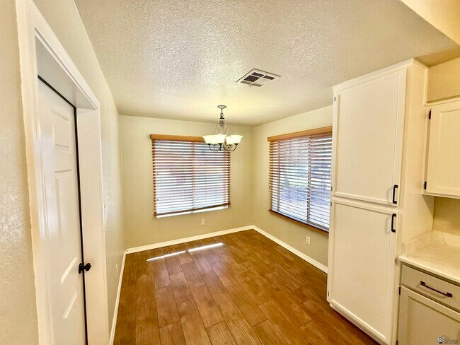 Building Photo - 4452 S Agave Ave