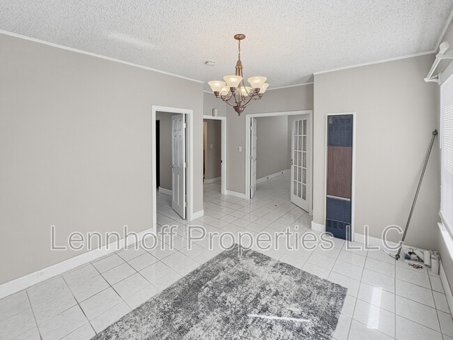 Building Photo - 25 Ware St