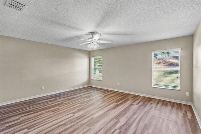 Building Photo - 2309 Norwood Pl