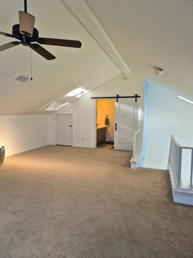 Building Photo - 1975 Westminster Cir