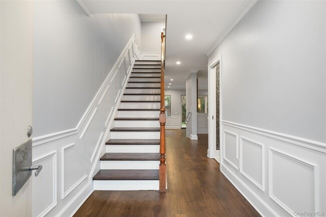 Building Photo - 36 Waters Edge