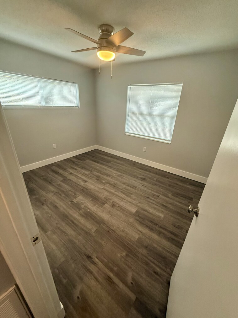 Building Photo - 117 Watters Dr