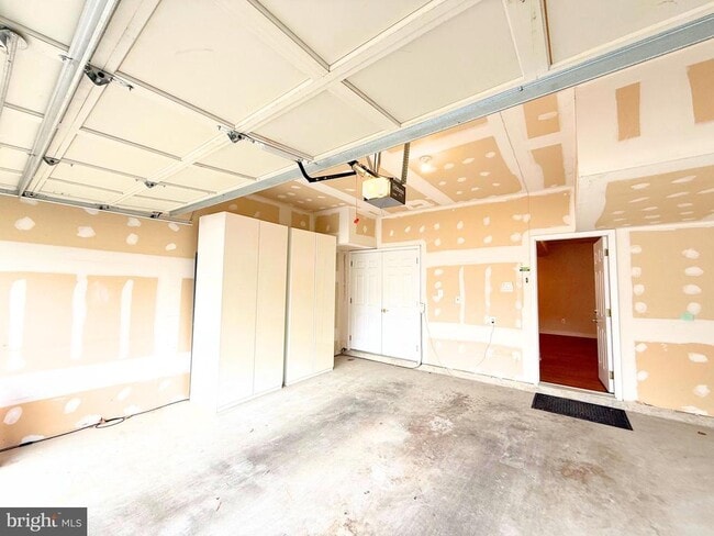 Building Photo - 310 Ridgemont Ave